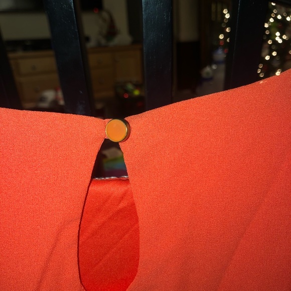 Orange and white dress - Picture 3 of 4